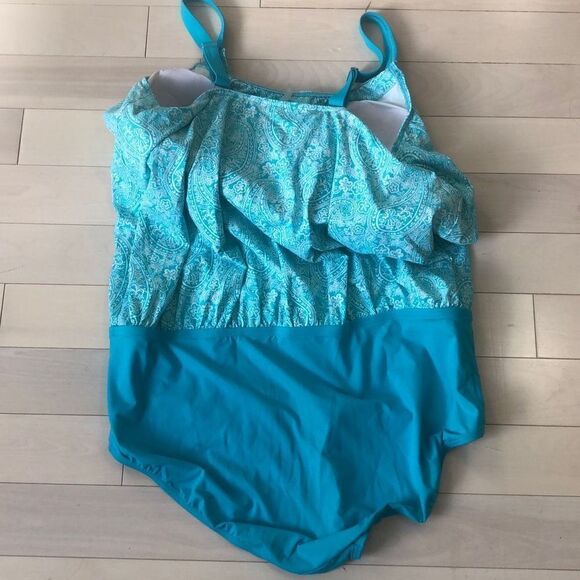 Lands' End Women's Plus Paisley Pattern One Piece Swimwear Blue Size 22W - Picture 3 of 5